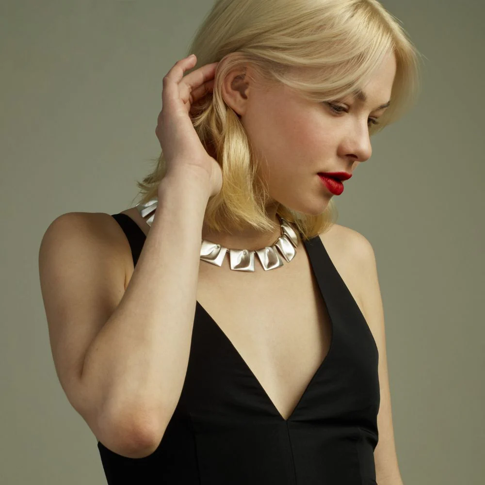 Kalevala Planetaariset laaksot kaulakoru, hopea - Image 3